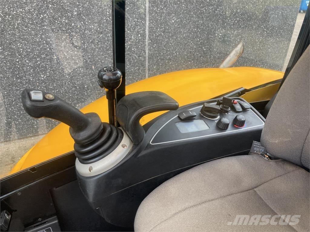 JCB 8040 ZTS Mini bageri <7t