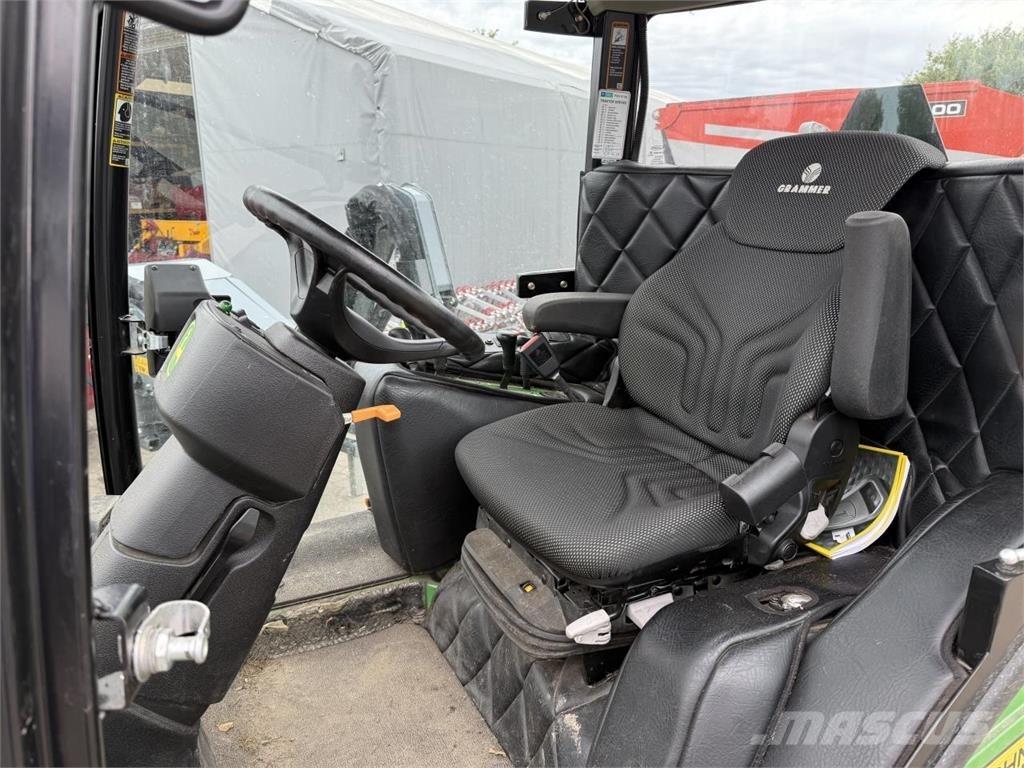 John Deere 1585 Vozila za prijevoz opreme za rad