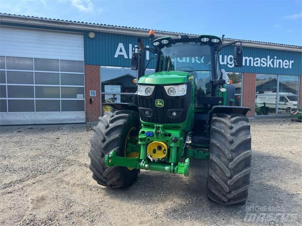 John Deere 6155M Traktori
