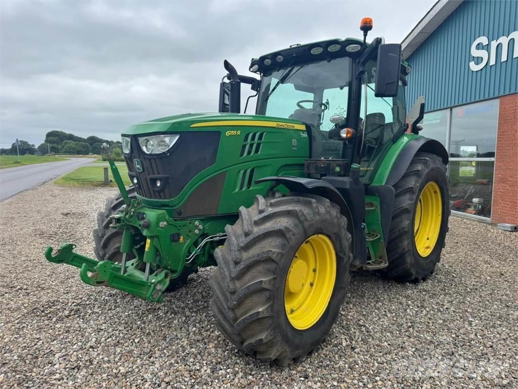 John Deere 6155R Traktori