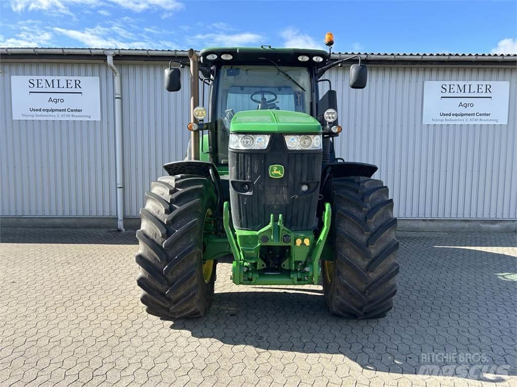 John Deere 7230R Traktori