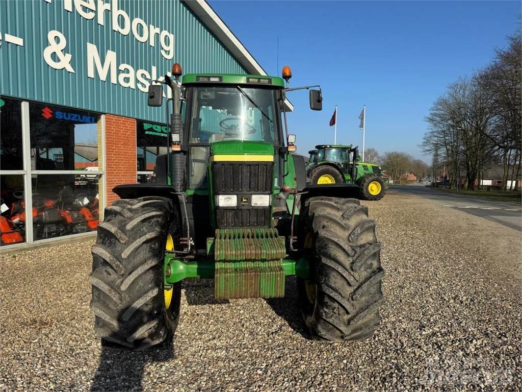 John Deere 7710 Traktori