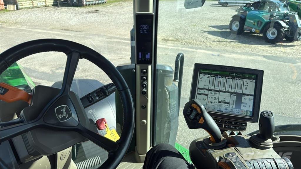 John Deere 8R 340 Traktori