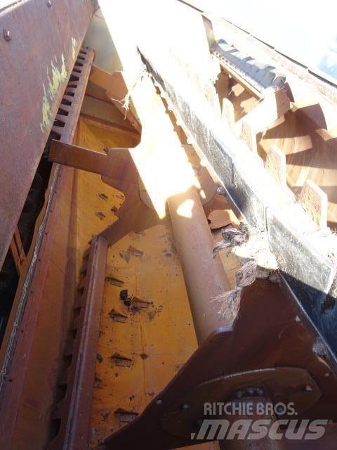 Keenan MF 380 Samoutovorne prikolice