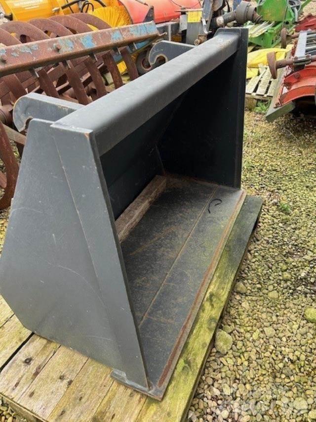 Kirk 106X50X70 Kašike / Korpe