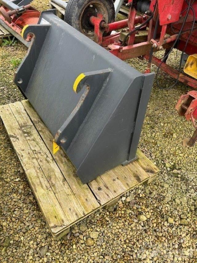 Kirk 106X50X70 Kašike / Korpe