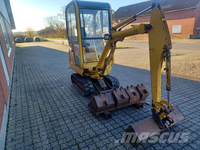 Komatsu PC15R Mini bageri <7t
