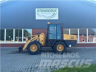 Komatsu WA90 Utovarivači na kotačima