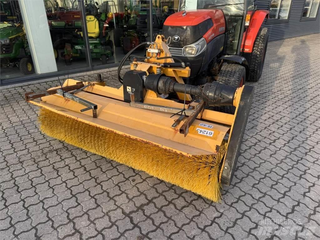 Kubota 5740 Kompaktni (mali) traktori