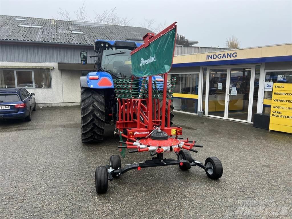 Kverneland 9542 Okretači i sakupljači sijena