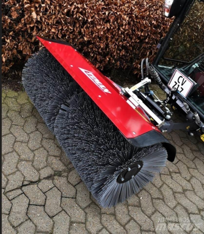Timan 1200 Strojevi za metenje