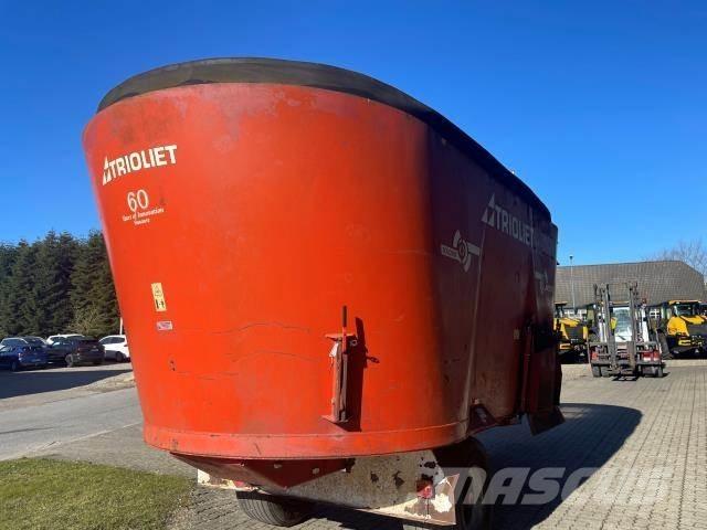 Trioliet 2400 L Samoutovorne prikolice