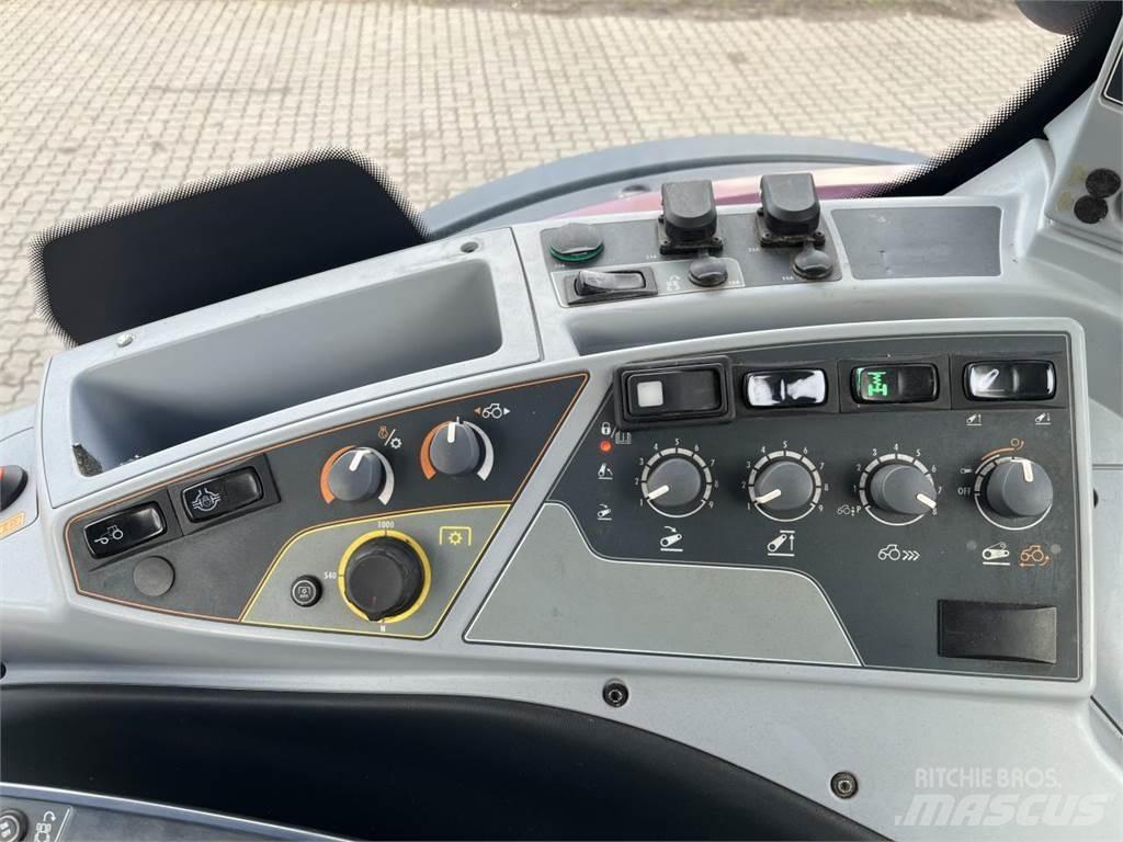 Valtra N 174 Traktori