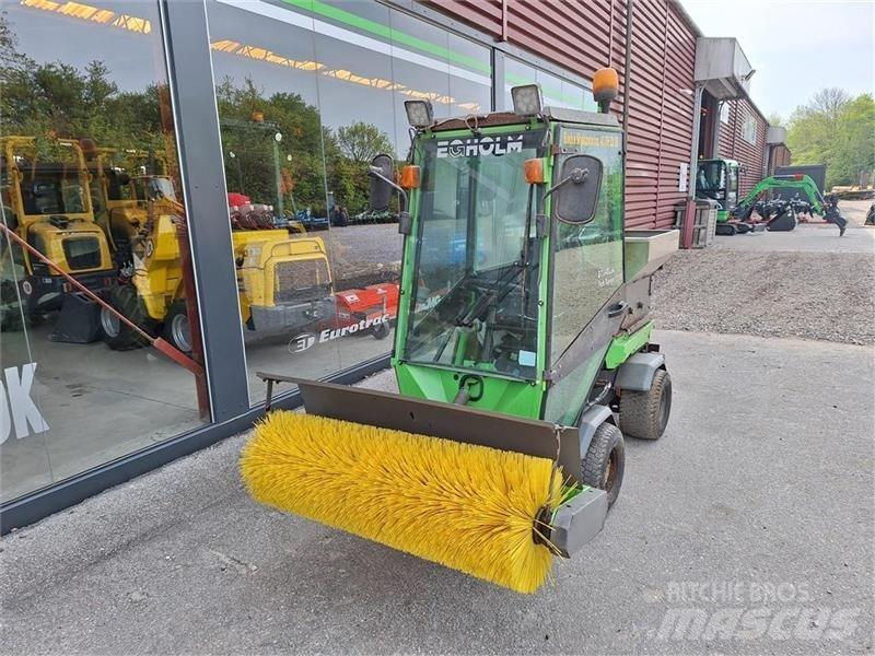Egholm 2150 Vozila za prijevoz opreme za rad