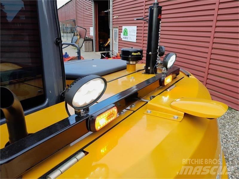 XCMG XE80E Bageri gusjeničari