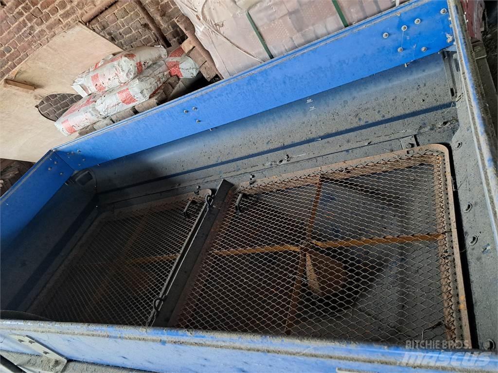 Bogballe M2 Rasipači mineralnog  gnojiva