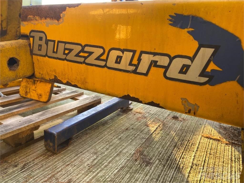 Bomford Buzzard Rezači za bale, rezači i mašine za odmotavanje bala