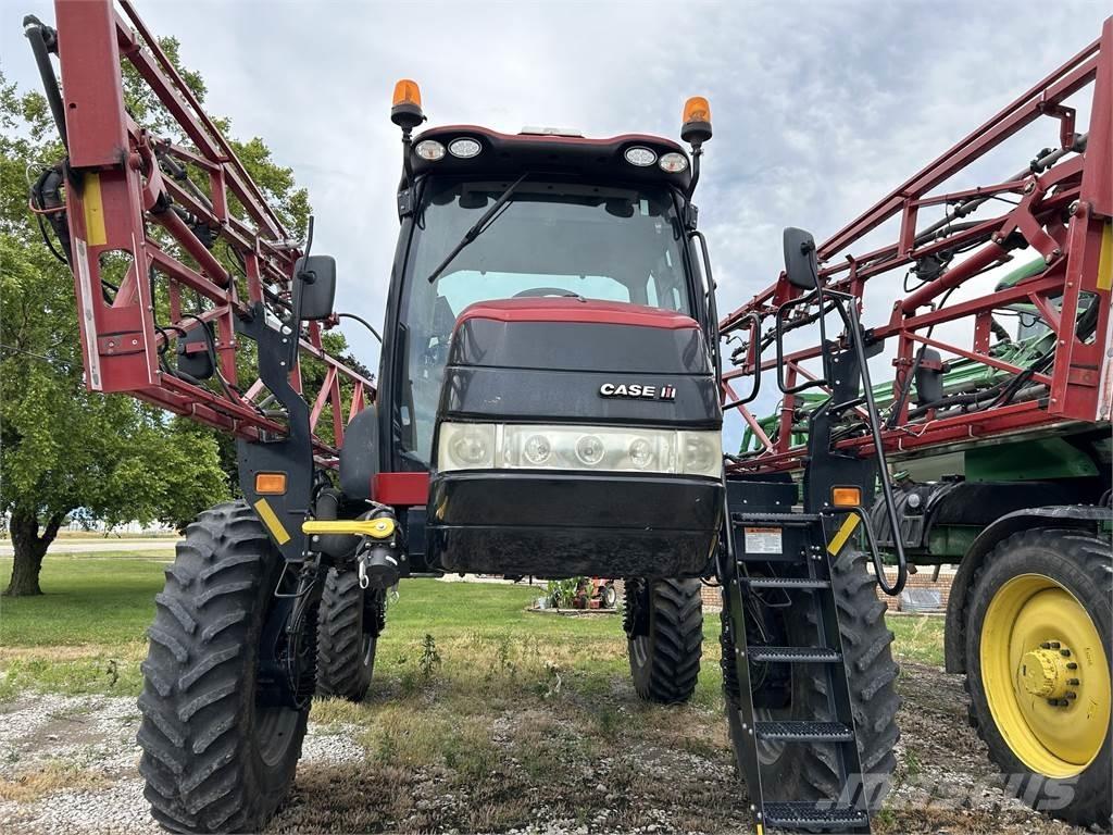 Case IH 3240 Vučene prskalice