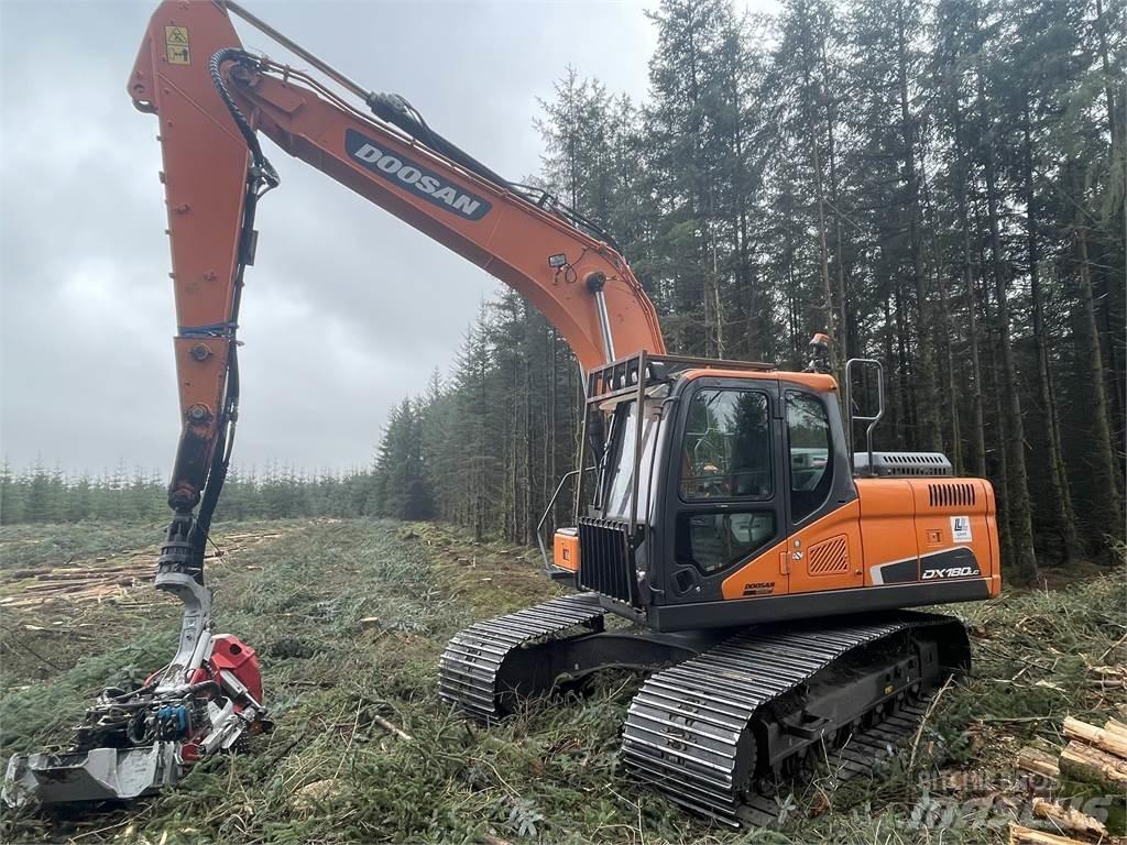 Doosan DX180LC Harversteri