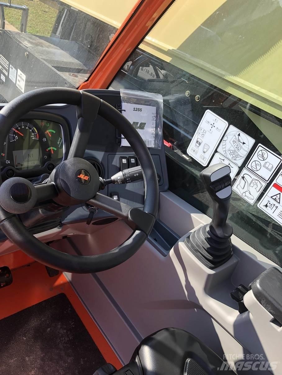JLG 1255 Teleskopski viličari