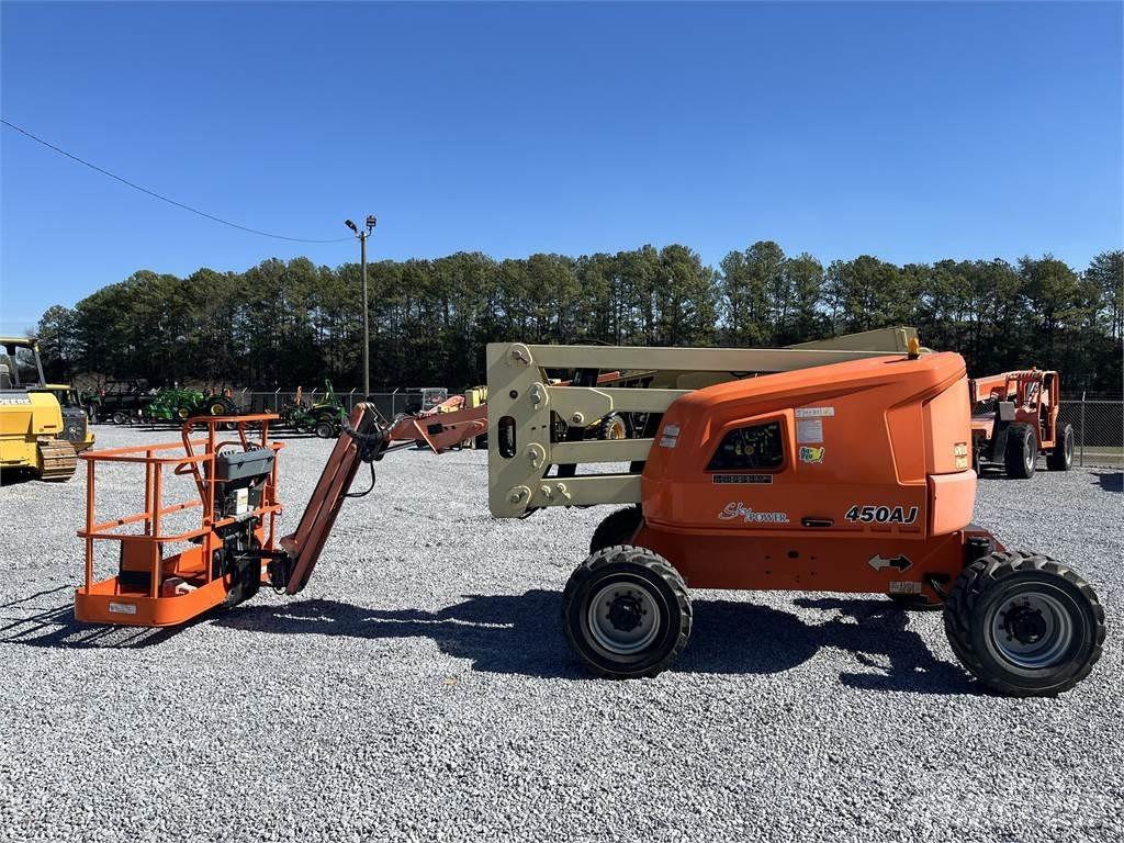 JLG 450AJ Teleskopski viličari