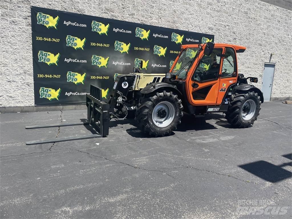JLG 925 Teleskopski viličari
