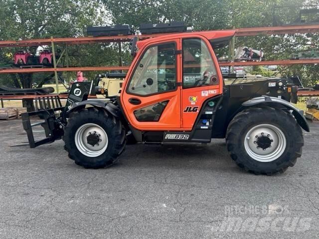JLG AG832 Teleskopski viličari