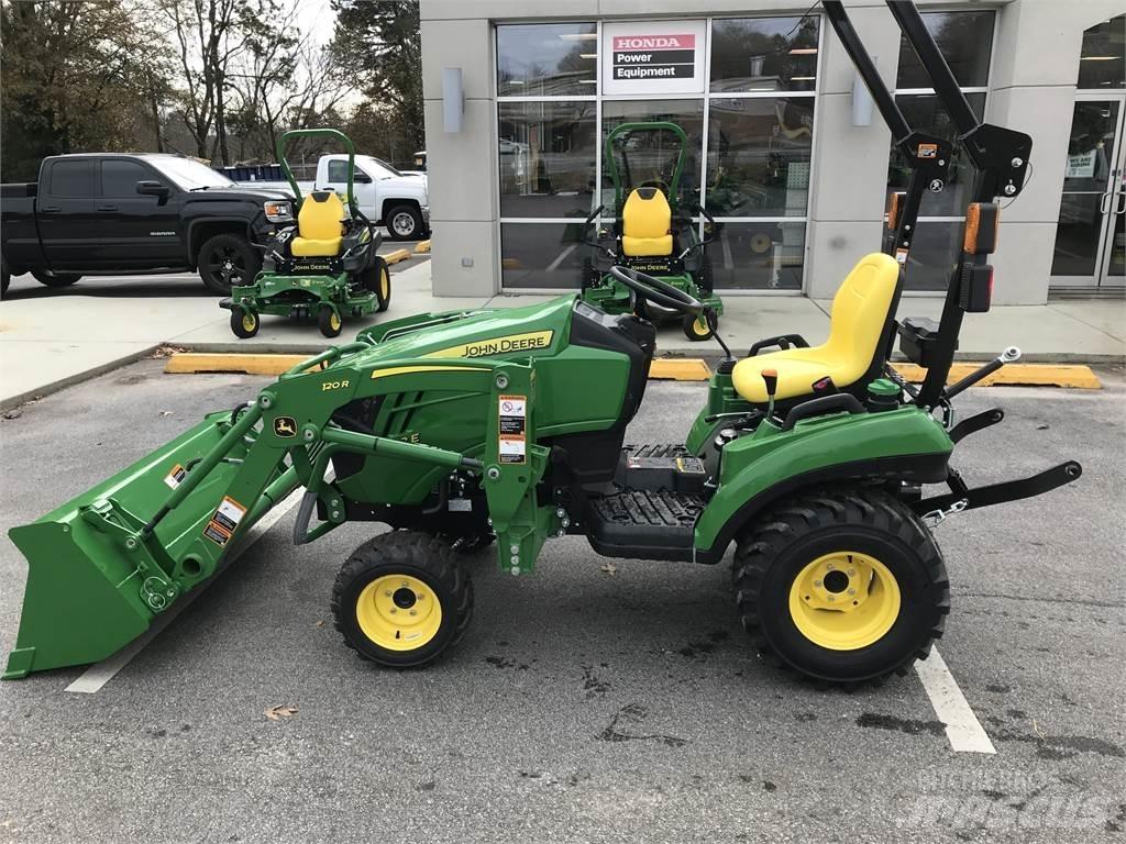 John Deere 1023E Kompaktni (mali) traktori