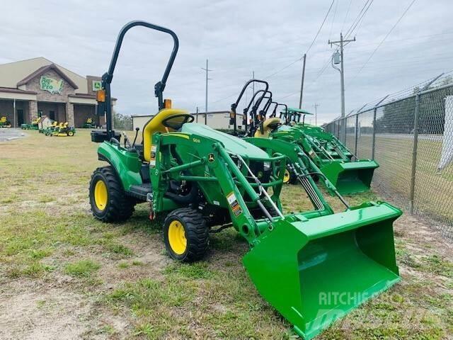 John Deere 1023E Kompaktni (mali) traktori