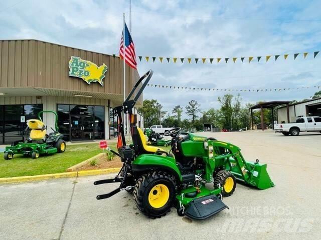 John Deere 1023E Kompaktni (mali) traktori