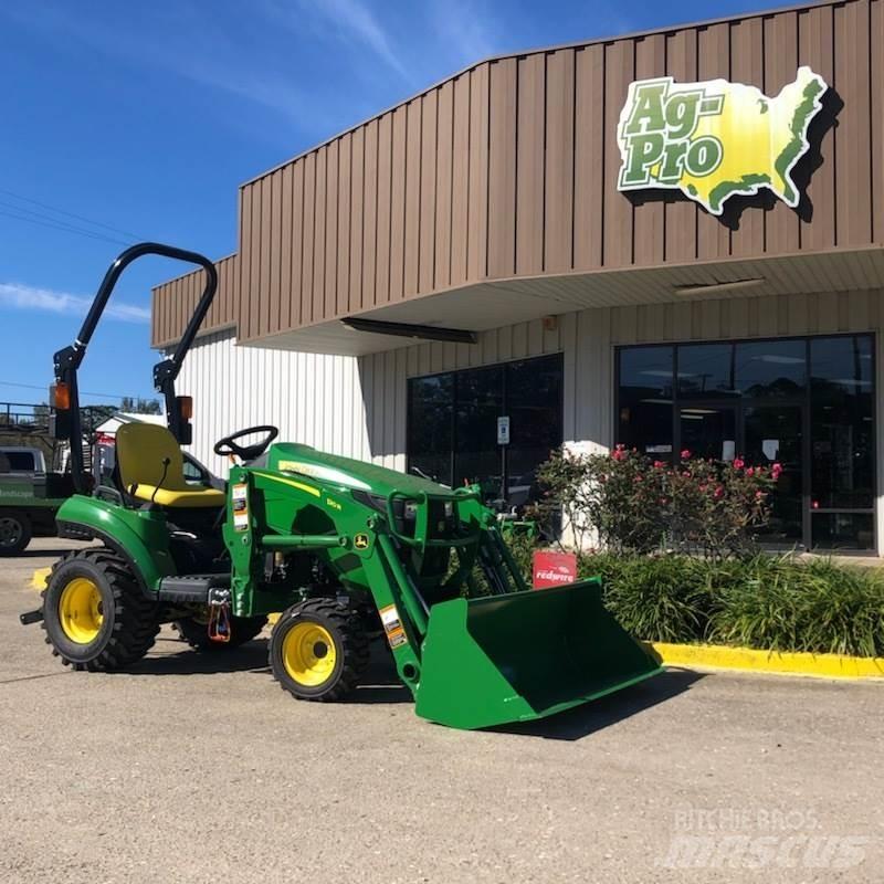 John Deere 1023E Kompaktni (mali) traktori