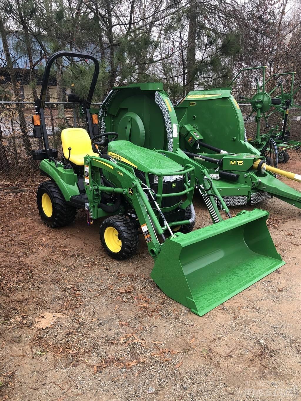 John Deere 1023E Kompaktni (mali) traktori
