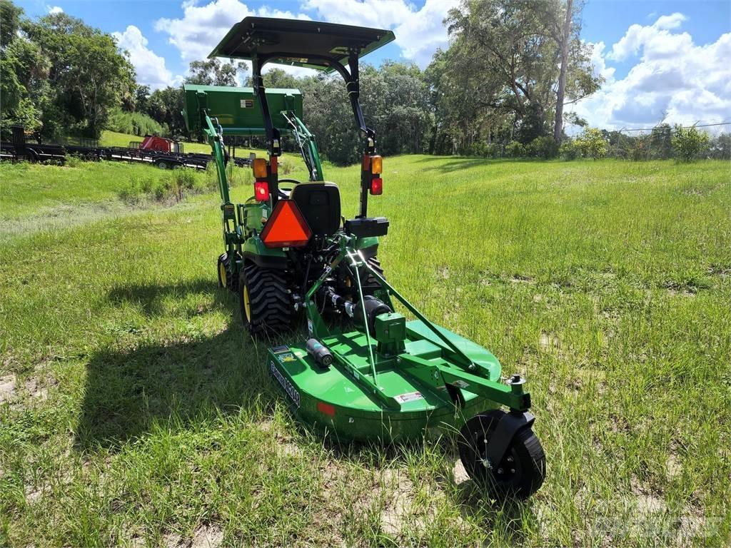 John Deere 1023E Kompaktni (mali) traktori