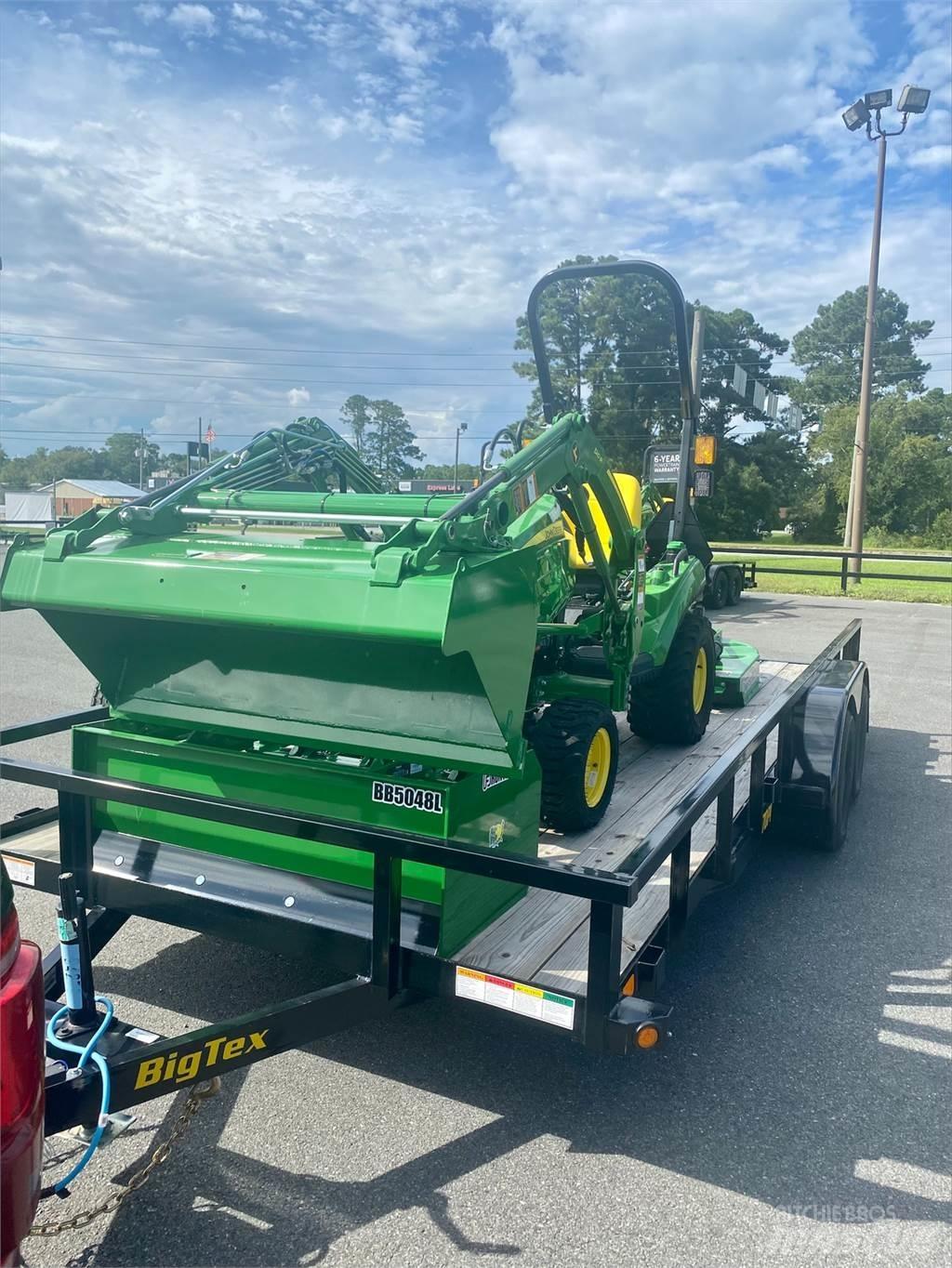 John Deere 1023E Kompaktni (mali) traktori