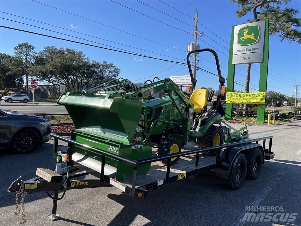 John Deere 1025R Kompaktni (mali) traktori