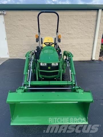 John Deere 1025R Kompaktni (mali) traktori