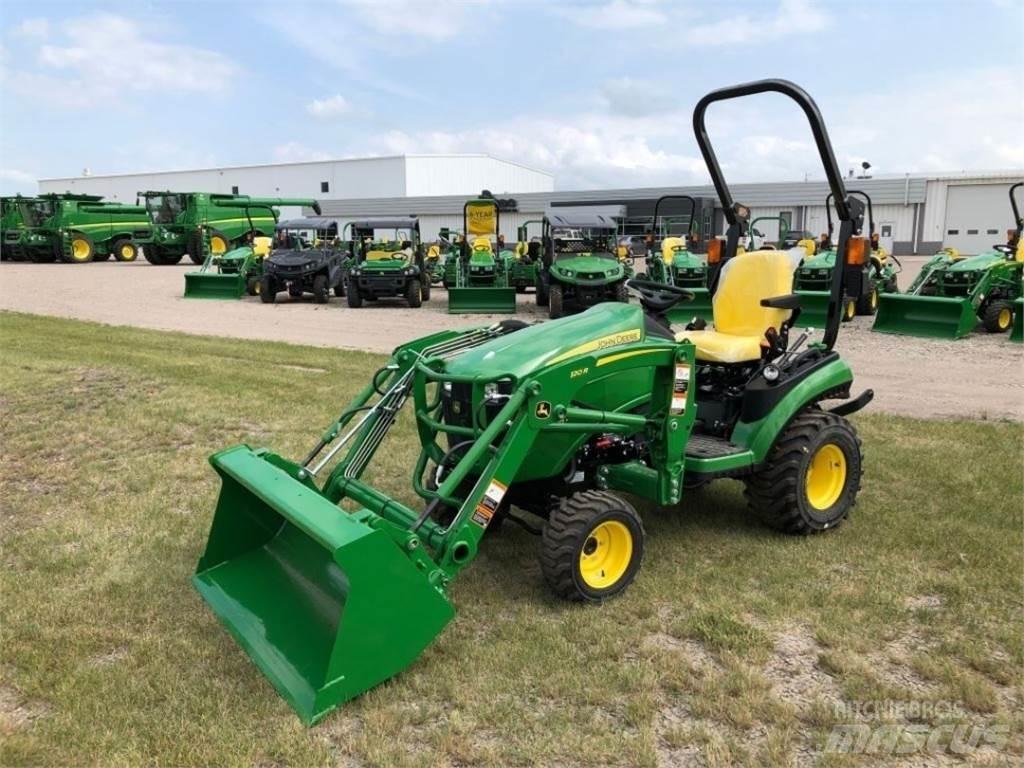 John Deere 1025R Kompaktni (mali) traktori