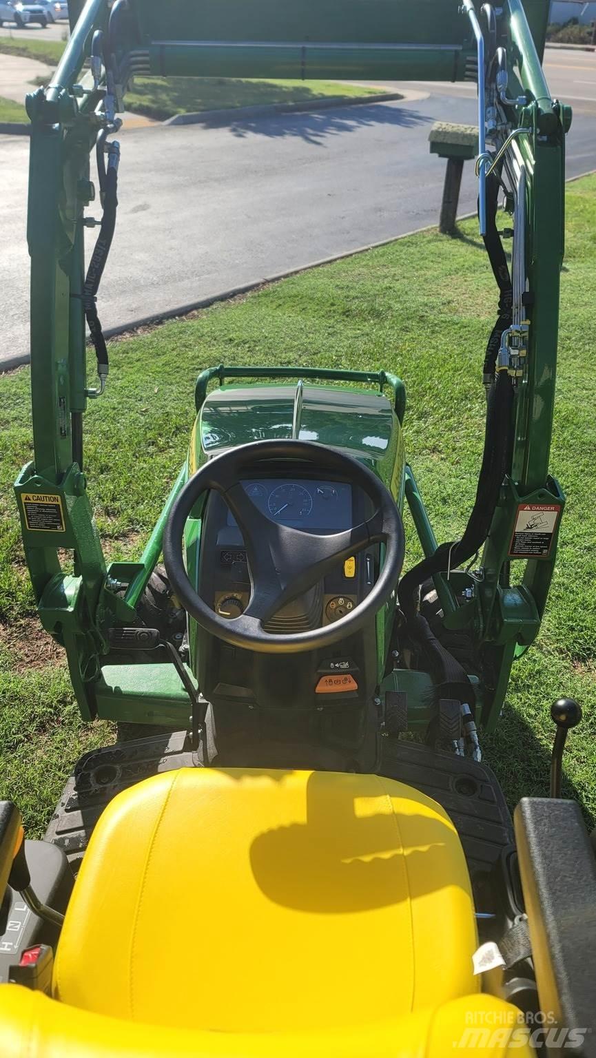 John Deere 1025R Kompaktni (mali) traktori
