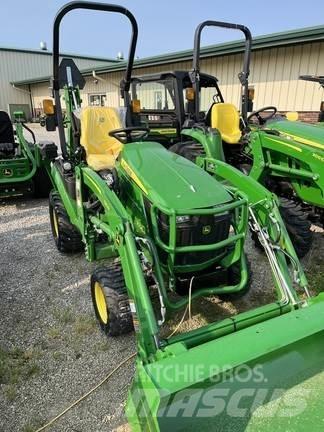 John Deere 1025R Kompaktni (mali) traktori