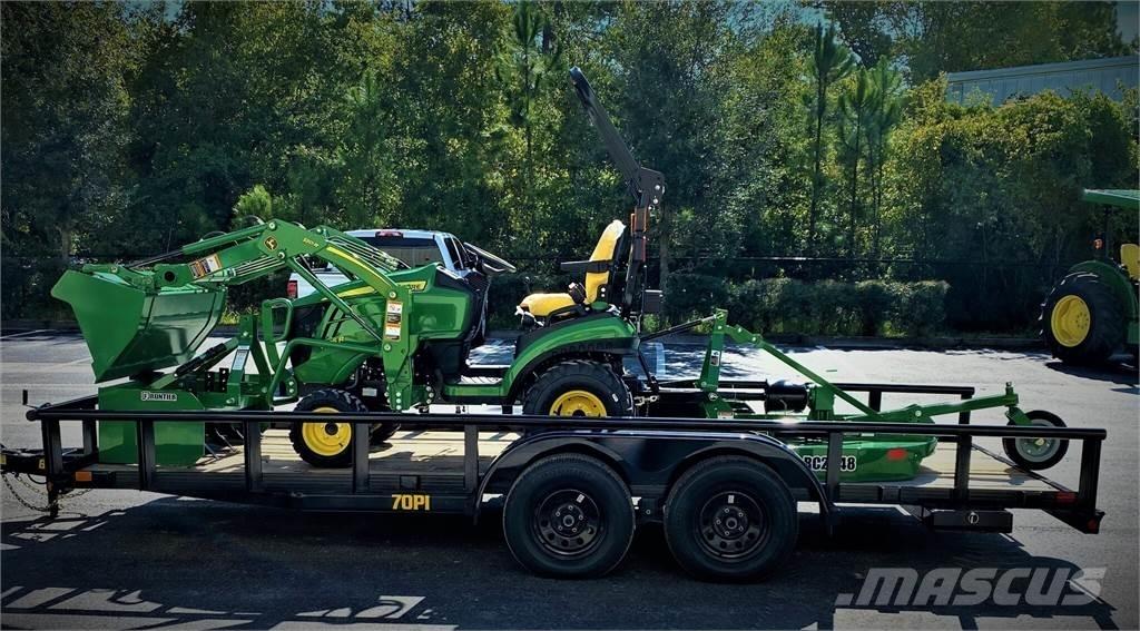 John Deere 1025R Kompaktni (mali) traktori