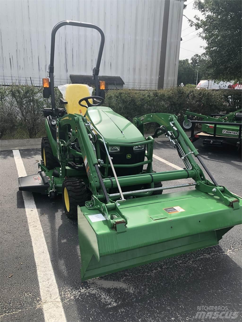 John Deere 1025R Kompaktni (mali) traktori