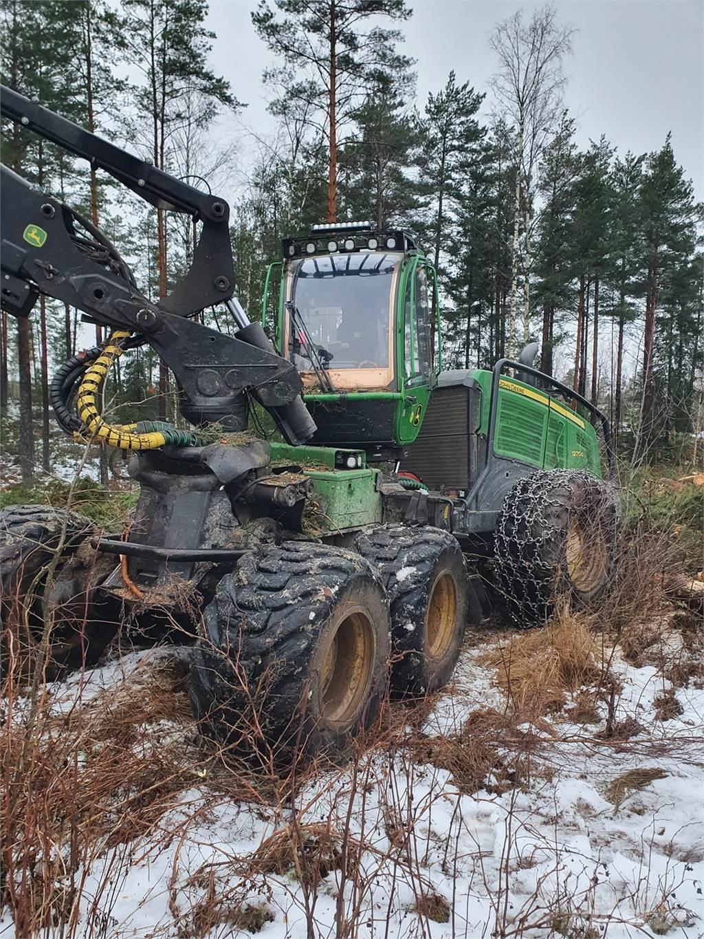 John Deere 1270G Harversteri