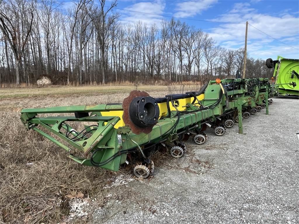 John Deere 1720 Sadilice