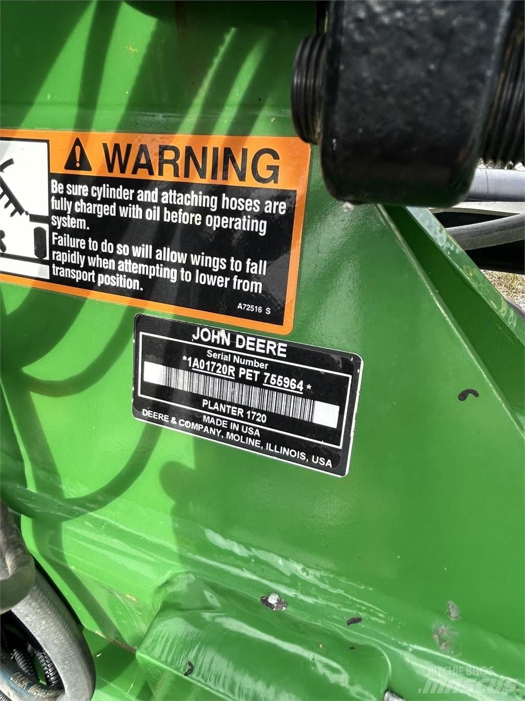 John Deere 1720 Sadilice