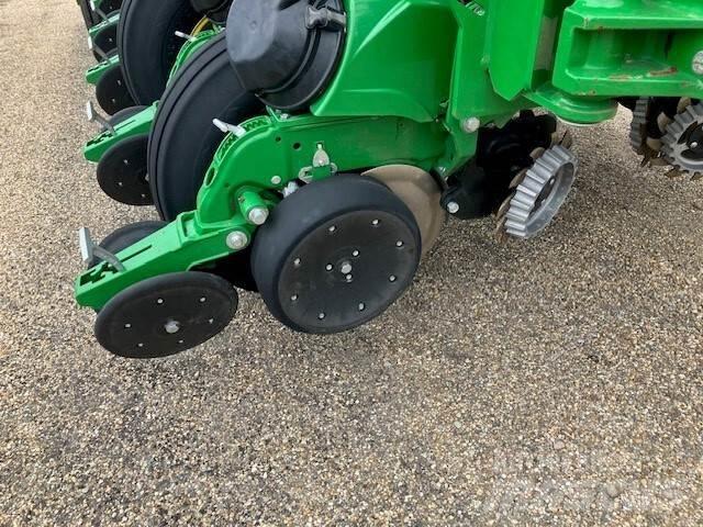 John Deere 1795 Sadilice