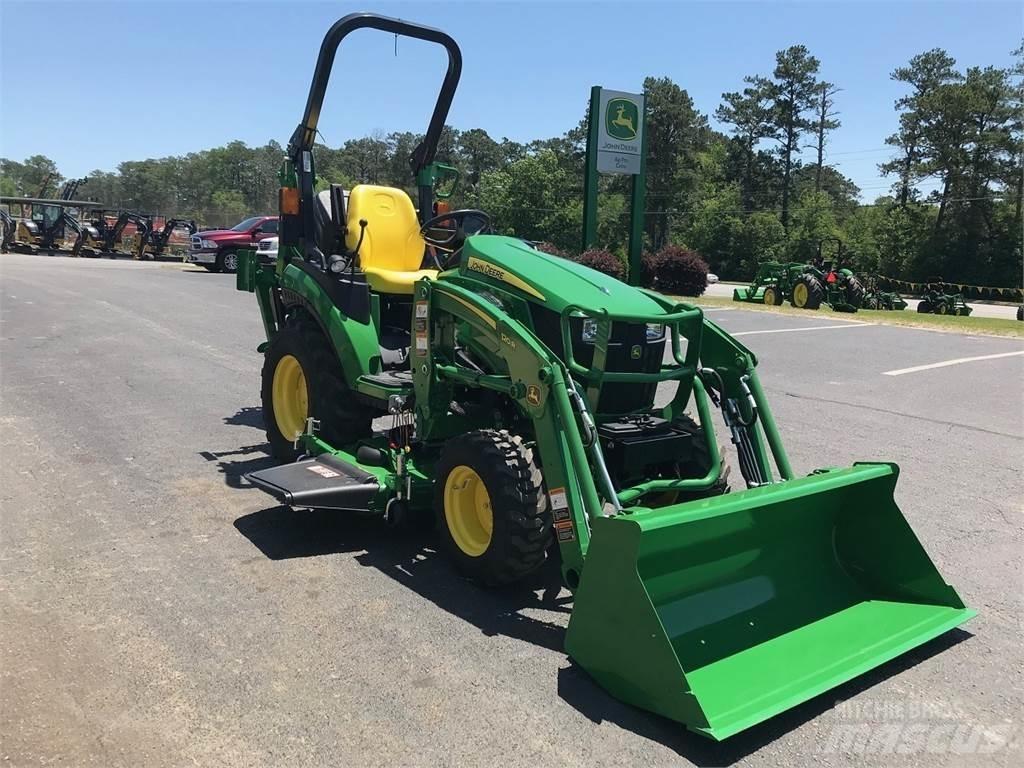 John Deere 2025R Kompaktni (mali) traktori