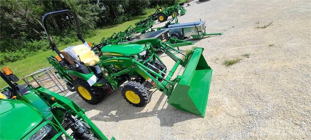 John Deere 2025R Kompaktni (mali) traktori