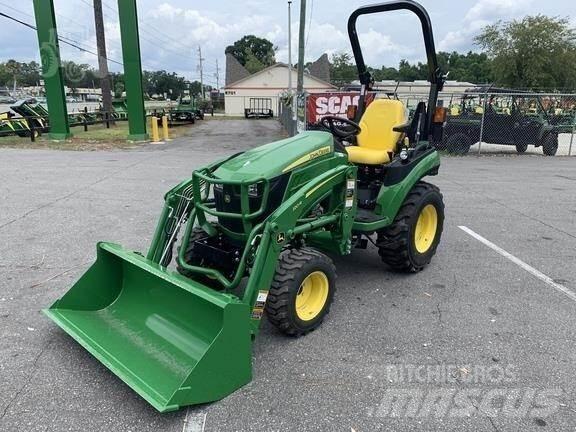 John Deere 2025R Kompaktni (mali) traktori