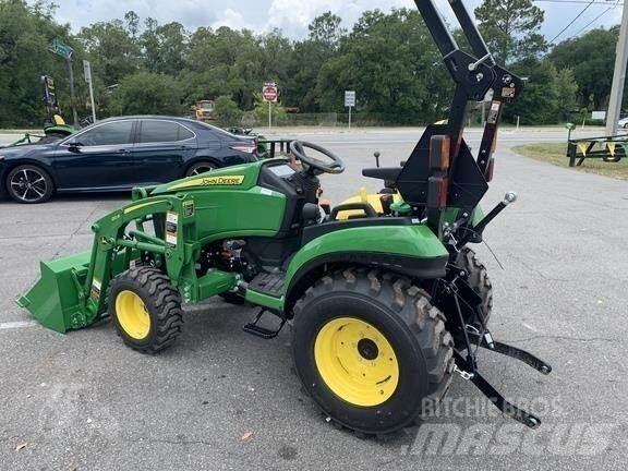 John Deere 2025R Kompaktni (mali) traktori