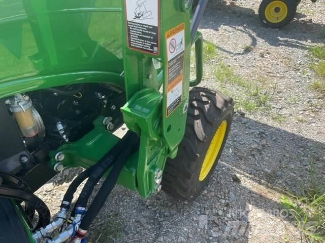 John Deere 2025R Kompaktni (mali) traktori